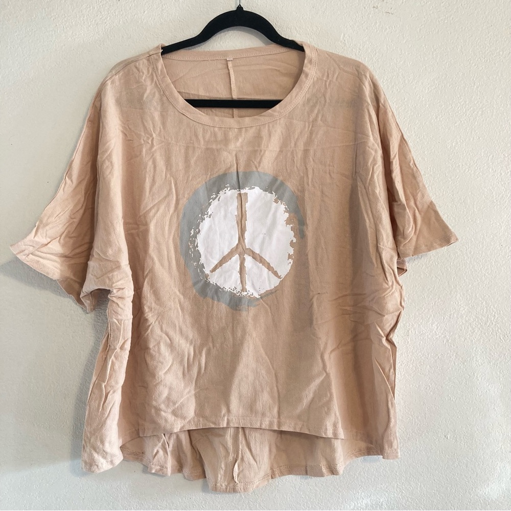 Beautiful short sleeve blouse
